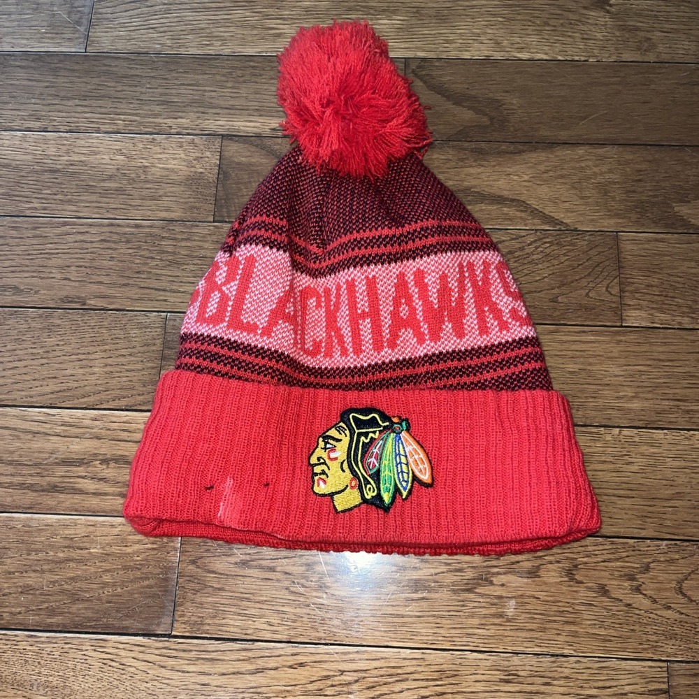 Chicago Blackhawks Beanie Hat Cap Mens One Size Black Logo Casual Outdoors Mens